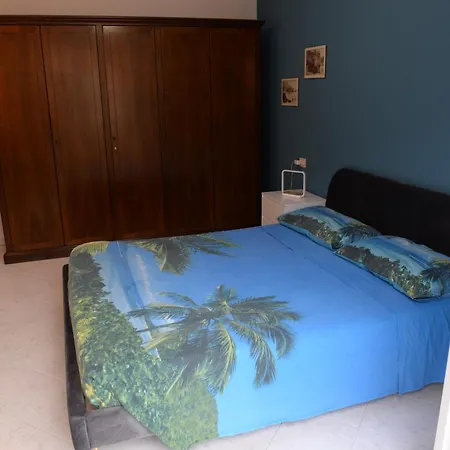 Apartment La Verbena A Fianco Del Vittoriale, Vista Piscina, 10 Minuti A Piedi Dal Lungo *